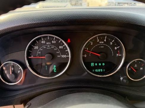 Used 2013 Jeep Wrangler Unlimited Sahara w/ Dual Top Group image 17