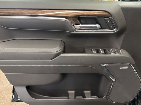 New 2026 Chevrolet Silverado 1500 LT Trail Boss w/ Convenience Package II image 10