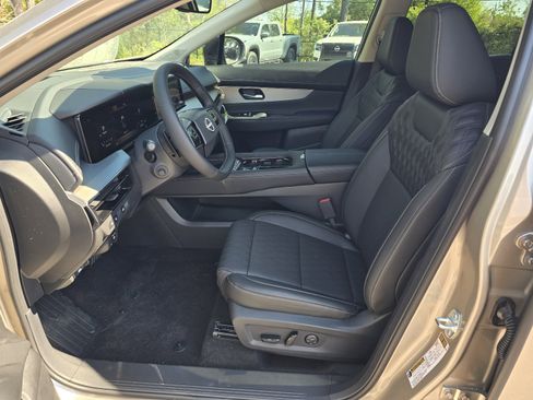 New 2026 Nissan Murano Platinum w/ Cargo Package AWD/4WD image 11