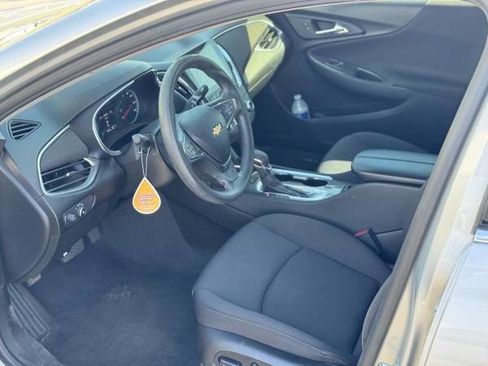 Used 2021 Chevrolet Malibu LT FWD image 10