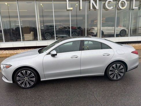 Used 2023 Mercedes-Benz CLA 250 4MATIC w/ Premium Package image 5