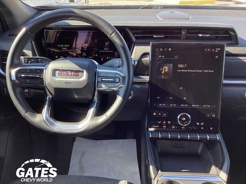 Used 2025 GMC Terrain Elevation AWD/4WD image 14