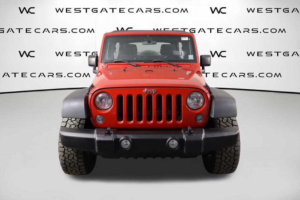 Used 2014 Jeep Wrangler Unlimited Sport w/ Connectivity Group AWD/4WD image 2