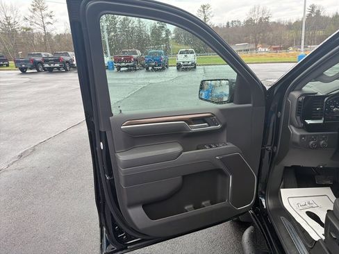 New 2026 Chevrolet Silverado 1500 RST w/ RST Select Package image 17