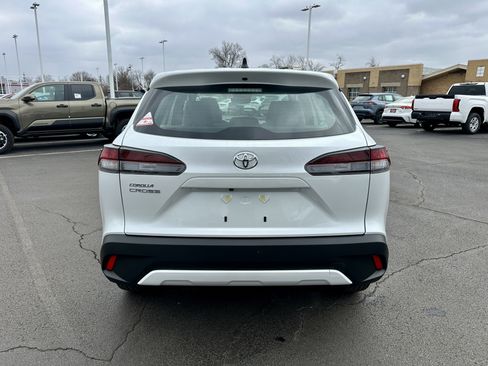 New 2026 Toyota Corolla Cross L image 5