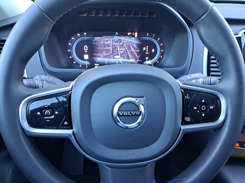 Used 2023 Volvo XC90 B6 Plus w/ Protection Package Premier image 26