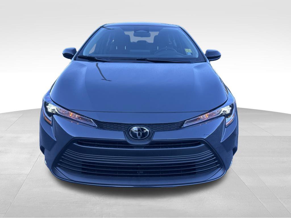 New 2027 Toyota Corolla LE FWD image 8