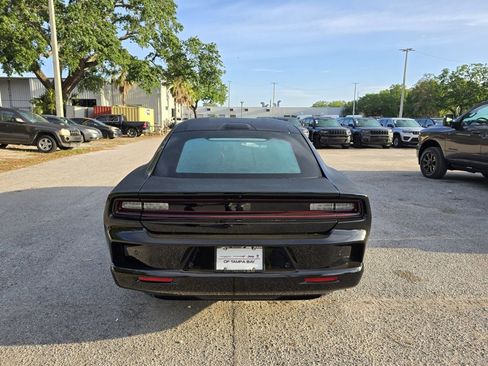 New 2025 Dodge Charger R/T w/ Quick Order Package 25M R/T image 4