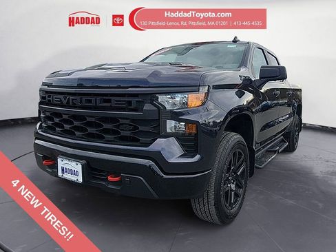 Used 2024 Chevrolet Silverado 1500 Custom Trail Boss w/ LPO, Dark Essentials Package AWD/4WD image 1