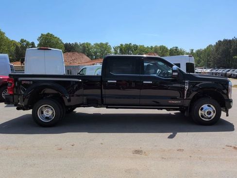 New 2026 Ford F350 Platinum AWD/4WD image 3