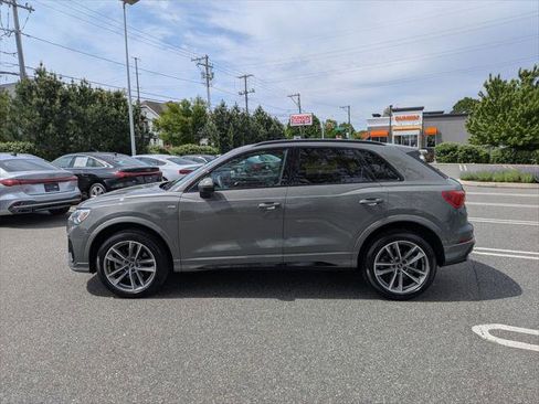 Certified 2023 Audi Q3 2.0T Premium w/ Black Optic Sport Package AWD/4WD image 4