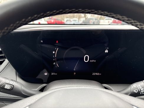 Used 2025 Buick Encore GX Preferred image 19