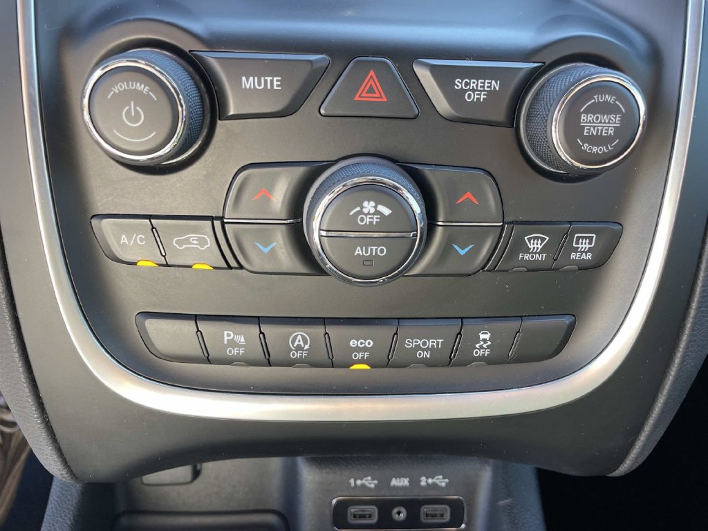 Used 2020 Dodge Durango SXT RWD image 45