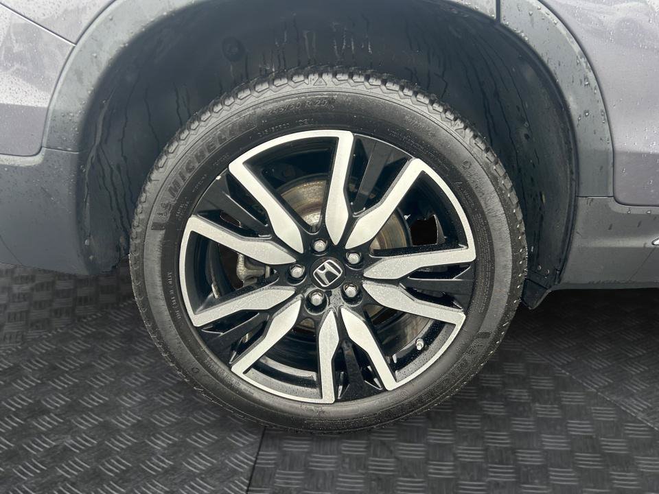 Used 2021 Honda Pilot Touring image 27