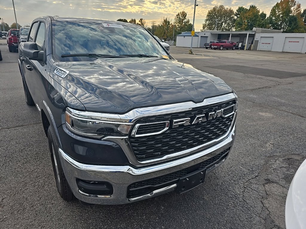 Used 2025 RAM 1500 Big Horn AWD/4WD image 1