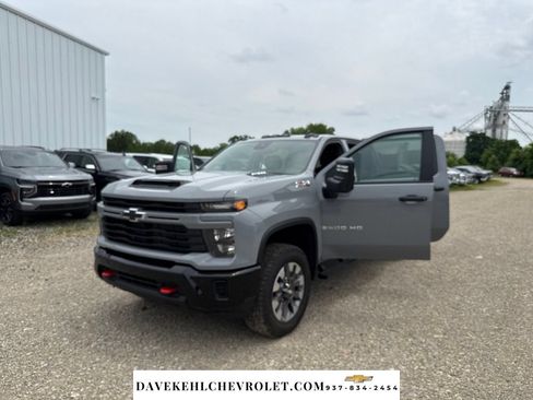 Used 2025 Chevrolet Silverado 2500 Custom w/ Custom Value Package AWD/4WD image 26