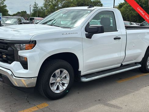 Certified 2025 Chevrolet Silverado 1500 W/T RWD image 3