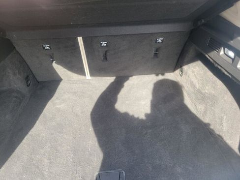 Used 2022 Buick Envision Avenir w/ Premium Seat Package image 20