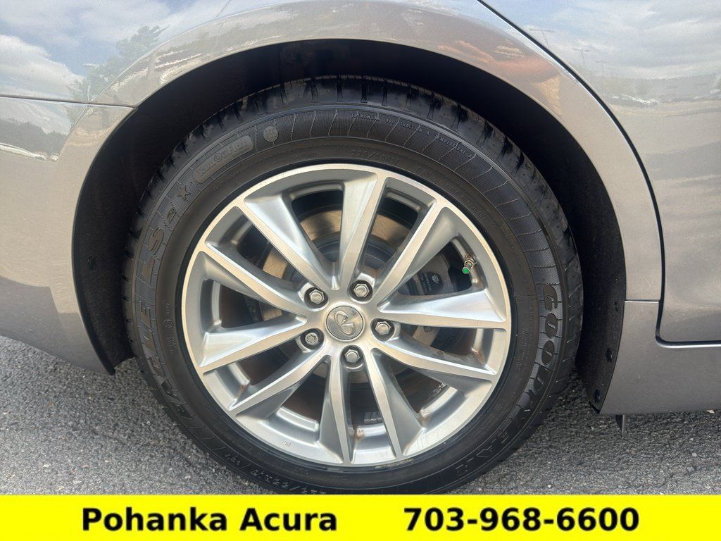 Used 2017 INFINITI Q50 2.0t w/ Moonroof Package AWD/4WD image 34