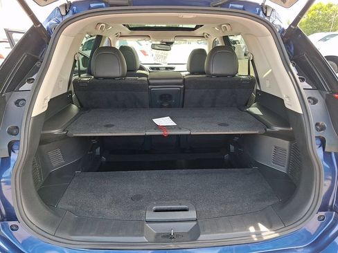Used 2020 Nissan Rogue SL w/ Premium Package AWD/4WD image 30