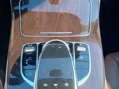 Used 2020 Mercedes-Benz E 350 Sedan image 16