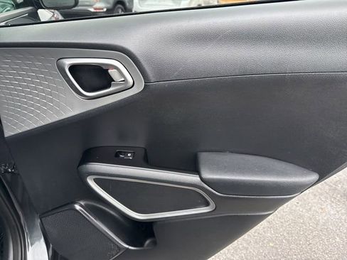 Used 2023 Kia Soul LX w/ Option Group 015 image 43