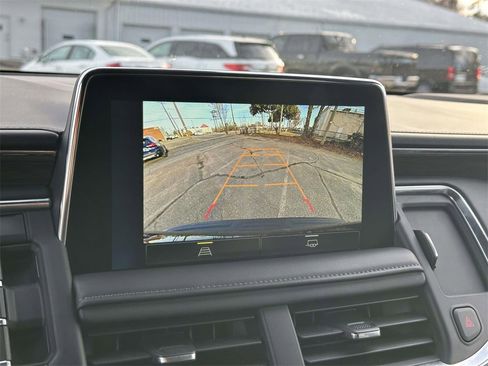 Used 2023 Chevrolet Tahoe LT image 4