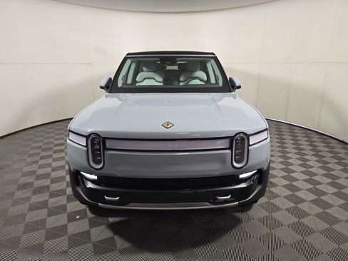Used 2024 Rivian R1S Adventure AWD/4WD image 8