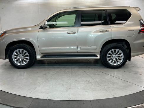 Used 2016 Lexus GX 460 w/ Premium Package AWD/4WD image 2
