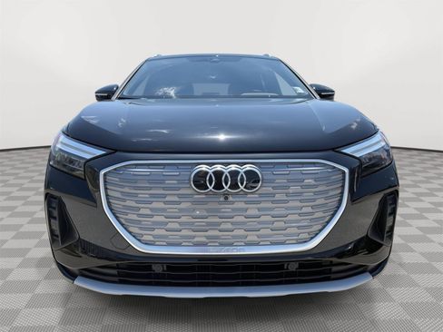 Used 2022 Audi Q4 e-tron Premium Plus w/ Premium Plus AWD/4WD image 8