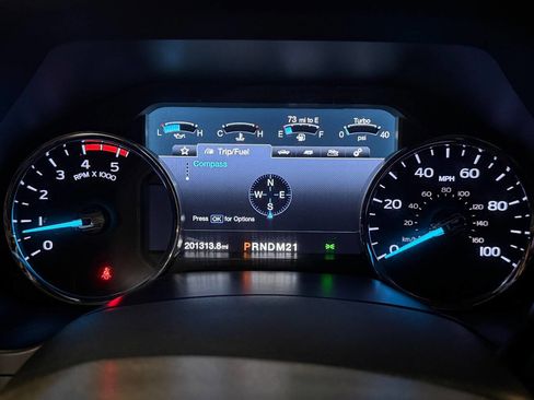 Used 2019 Ford F250 Platinum w/ Platinum Ultimate Package image 5