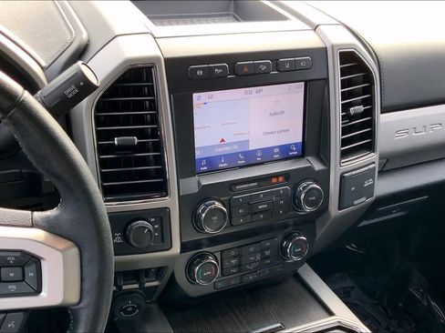 Used 2020 Ford F350 Lariat w/ Lariat Ultimate Package image 6