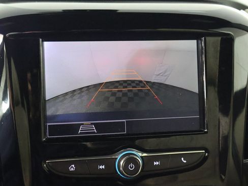 Used 2023 Chevrolet Traverse LS image 42