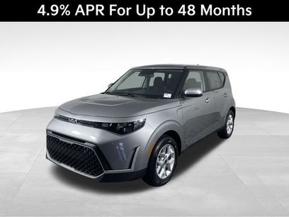 New 2025 Kia Soul LX