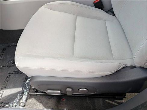 Used 2024 Hyundai Kona SEL FWD image 11