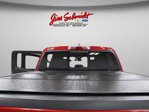 Used 2024 Chevrolet Colorado Trail Boss w/ Technology Package AWD/4WD image 34