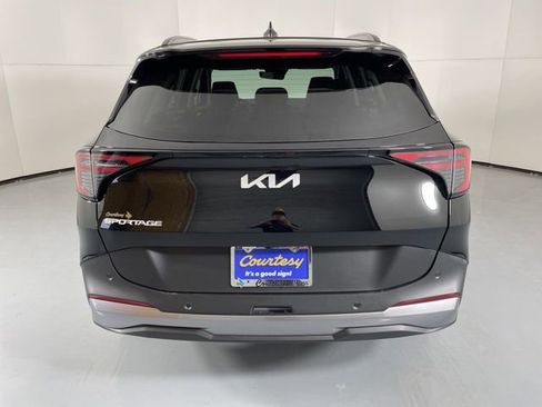 New 2026 Kia Sportage EX w/ EX Panorama Roof Package image 7