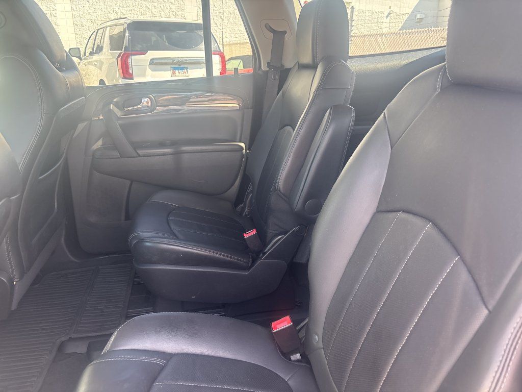 Used 2017 Buick Enclave Leather w/ Enclave Sport Touring Edition FWD image 32