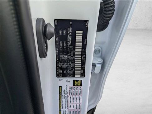 New 2026 Toyota Corolla Cross L image 17