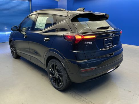 New 2027 Chevrolet Bolt RS w/ Technology Package FWD image 5