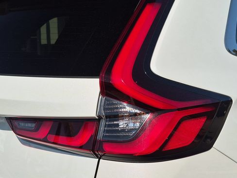 Used 2024 Honda CR-V Sport-L image 11