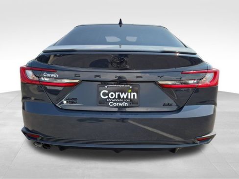 Used 2025 Toyota Camry SE w/ Convenience Package AWD/4WD image 11