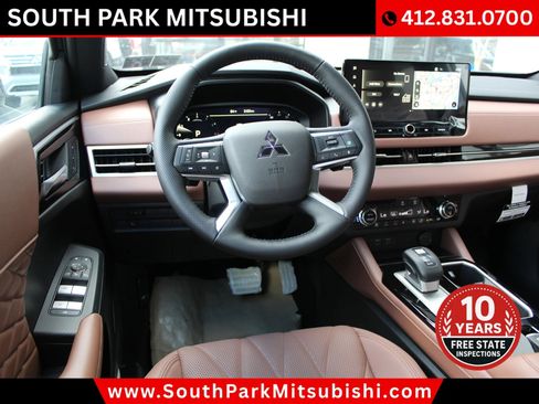 New 2025 Mitsubishi Outlander SEL image 11