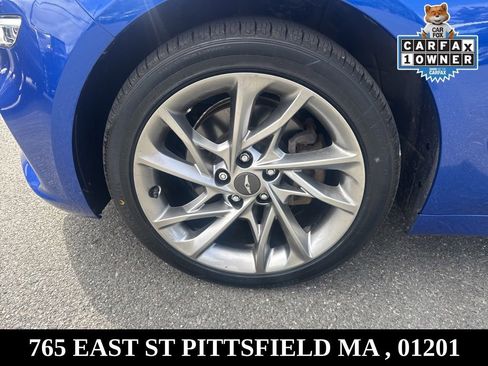 Used 2022 Genesis G70 2.0T image 25