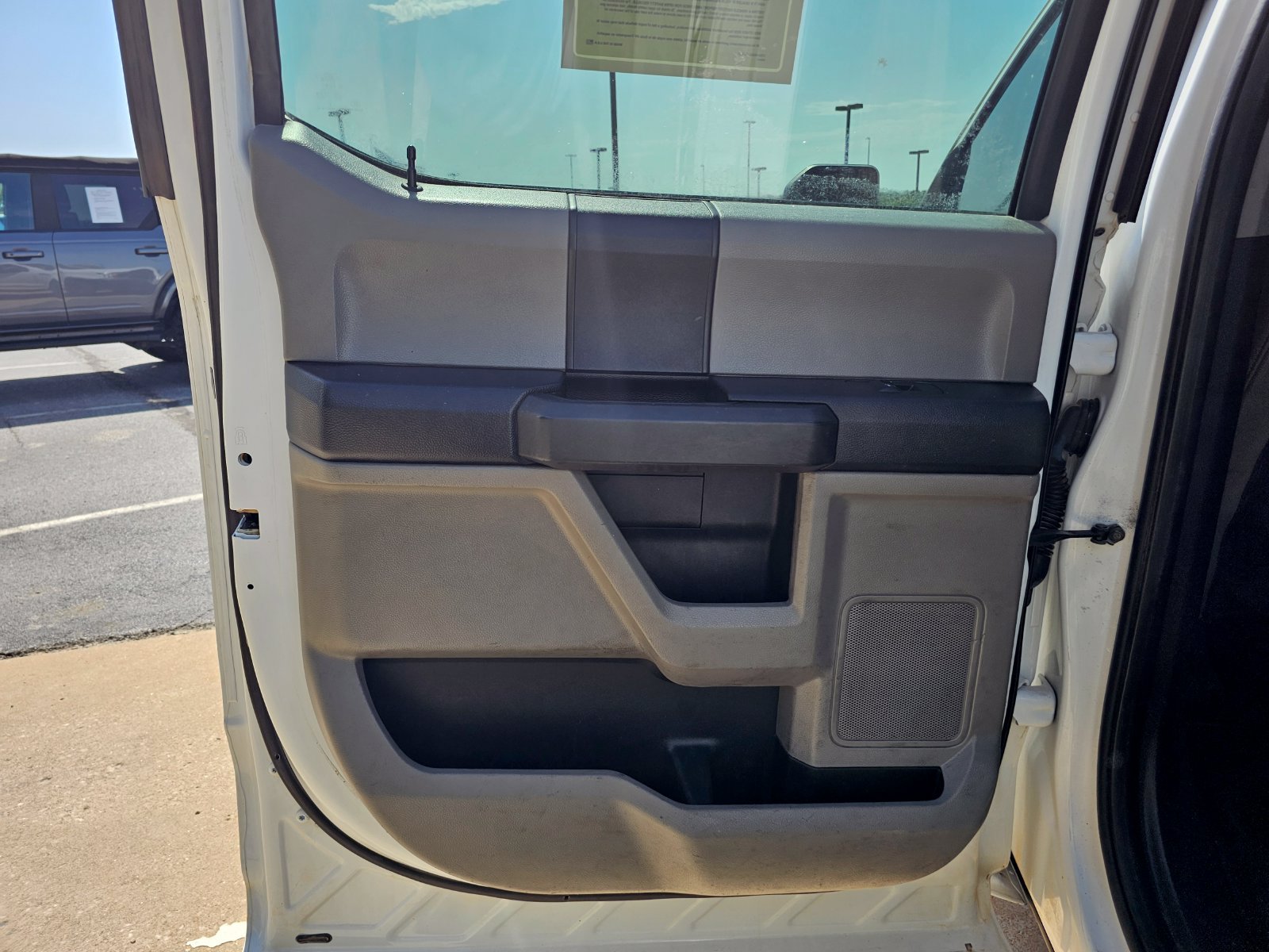 Used 2018 Ford F150 XL w/ Equipment Group 101A Mid AWD/4WD image 28