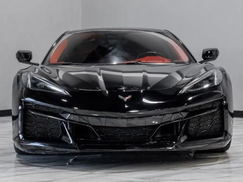Used 2023 Chevrolet Corvette Z06 w/ Stealth Interior Trim Package RWD image 11