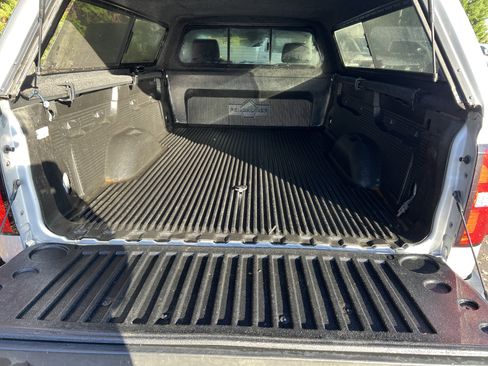 Used 2017 GMC Sierra 1500 SLE w/ SLE Preferred Package image 30