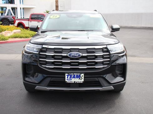 Certified 2025 Ford Explorer Active AWD/4WD image 13