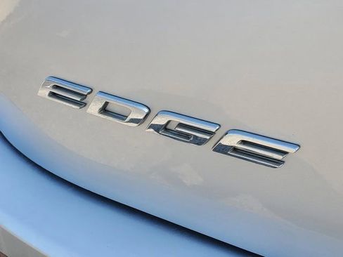 Used 2016 Ford Edge SEL w/ Equipment Group 201A AWD/4WD image 7