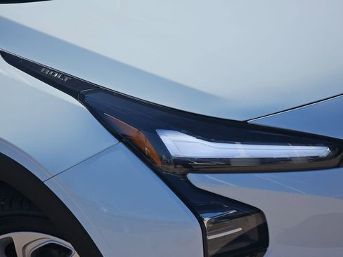 New 2027 Chevrolet Bolt LT image 32